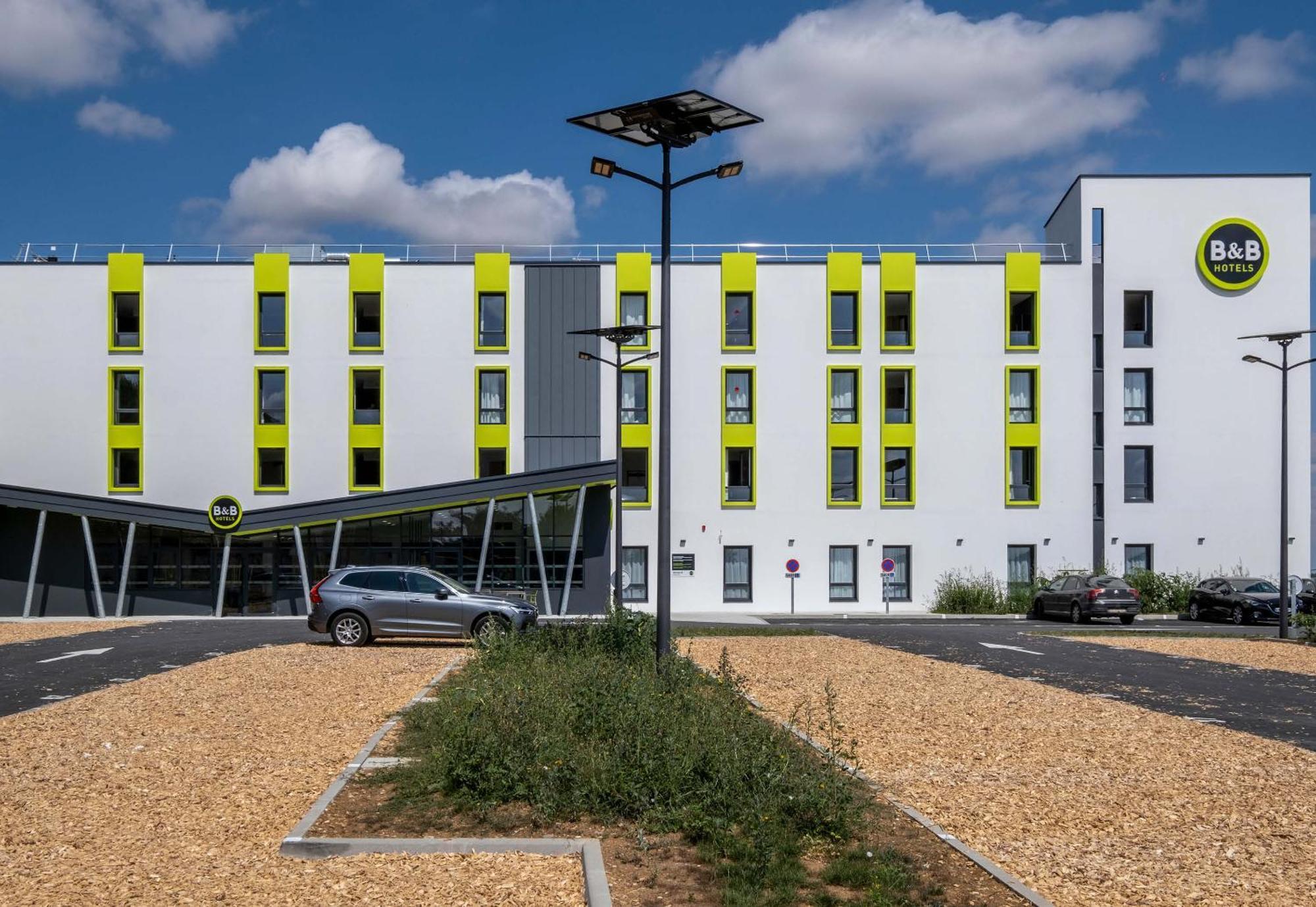 B&B Hotel Saintes 3* Saintes